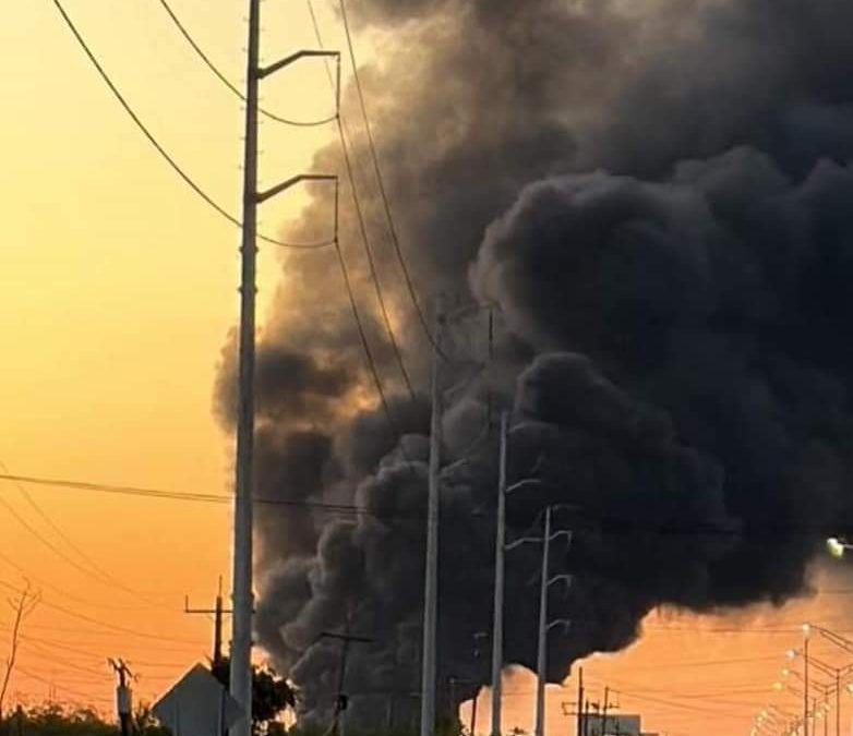 Atiende PC de Tamaulipas incendio de pipas en carretera Matamoros