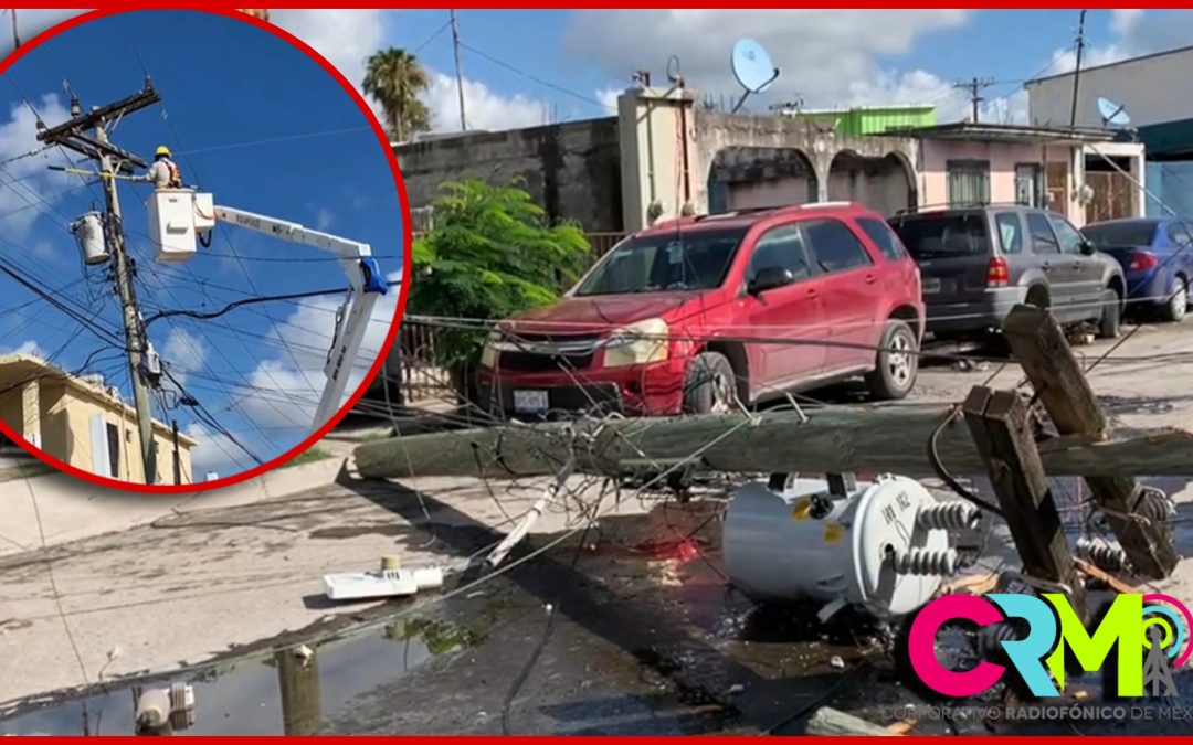 Caen postes de la CFE en la colonia Fundadores.