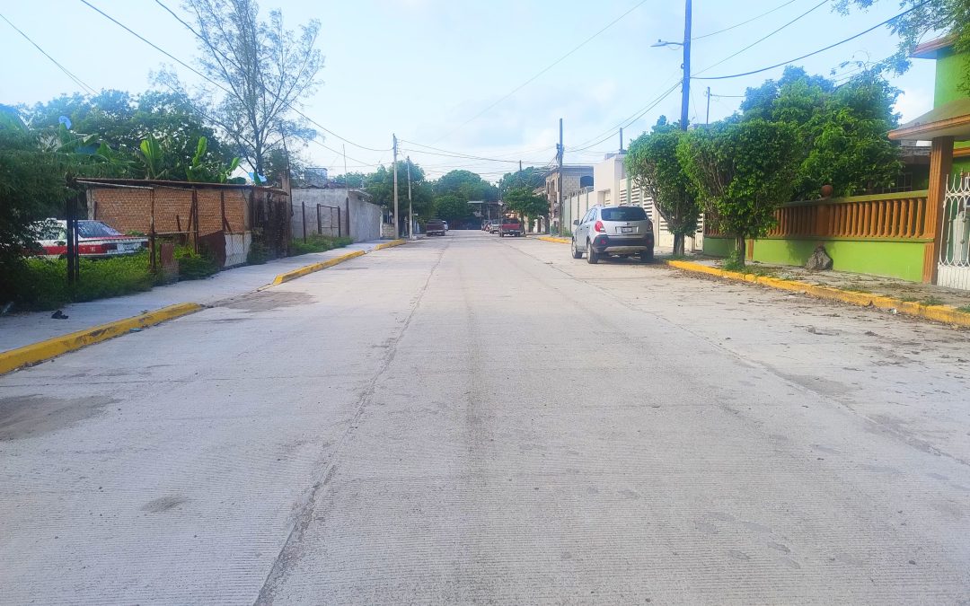 Gobierno municipal entrega obra de pavimentación en Panuco