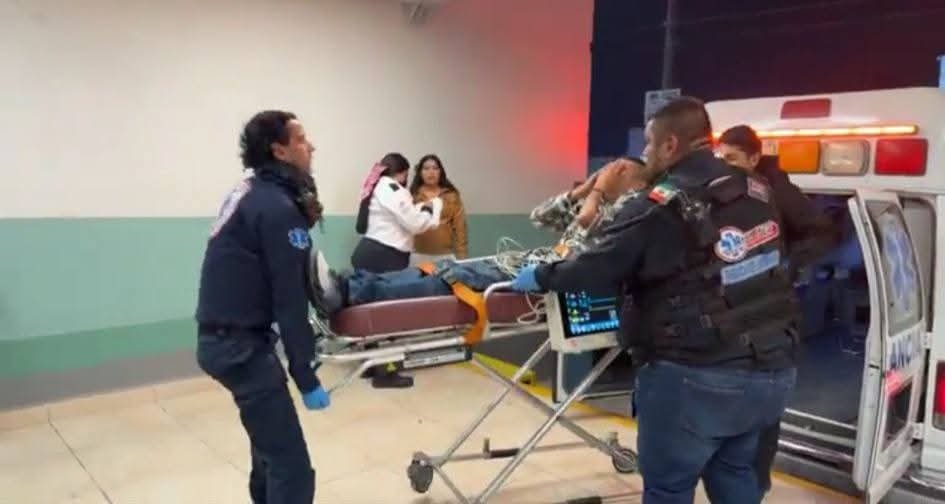 Ingresa al hospital general hombre herido por bala perdida.