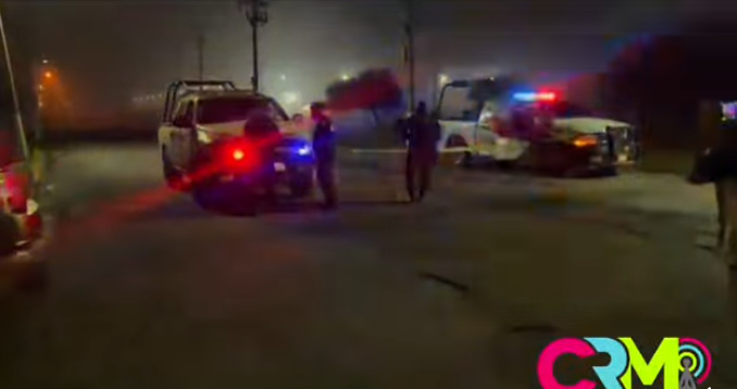 Bloqueados los accesos hacia la maquiladora Spellman tras registrarse una explosión en está misma.